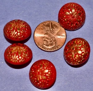VINTAGE ETCHED AND PAINTED buttons 5 BEAUTIFUL GOLD ON RED GLASS .LOT RG - Picture 1 of 2