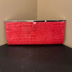 Cartera sin asas con estampado de cocodrilo rojo en relieve 12 x 5 - Imagen 1 de 2