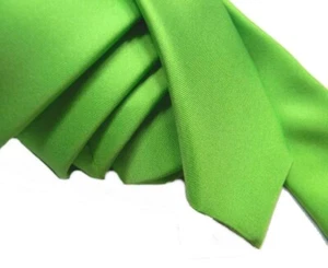Homme Cravate Vert Acide Neuf Nouvelle Collection Mode Soie Made IN Italy - Imagen 1 de 6
