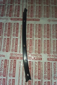 Fits TOYOTA CELICA WEATHERSTRIP RETAINER RIGHT 1985 - Picture 1 of 1