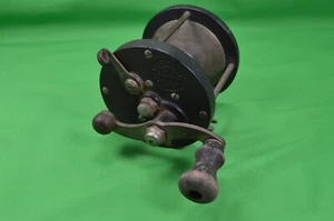 Mulinello da pesca vintage Pflueger 1878 Golden West anni '30, manico in legno, nero, USA - Foto 1 di 7