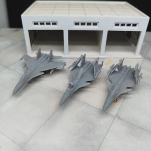 1/350/700 Chinese J-15 Flying Shark carrier based fighter jet - Picture 1 of 4