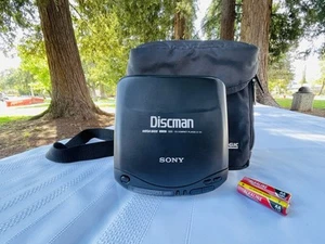 Sony Discman D-131 CD PLAYER Mega Bass Black - TESTED WORKS! - Picture 1 of 10