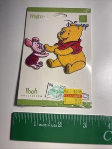 Wrights Disney Winnie The Pooh And Piglet Embroidered Patch - Picture 1 of 1