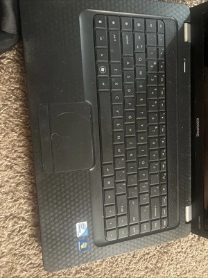 Computadora de escritorio Compaq Presario CQ56 con Windows 7 Foto 1 de 4