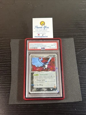 2004 POKEMON EX TEAM ROCKET RETURNS #96 ROCKET'S ARTICUNO EX-HOLO PSA 8 - Image 1 of 4