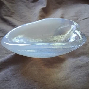 Blenko Ashtray #966 White to Clear Freeform Textured Opalescent Art Glass 1960's - Picture 1 of 7