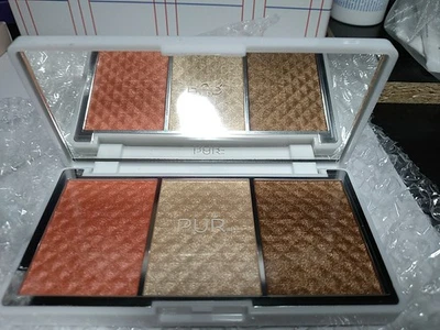 Paleta PUR Cosmetics Bronce & Brighten CHEEK Nueva Sin Caja Foto 1 de 4