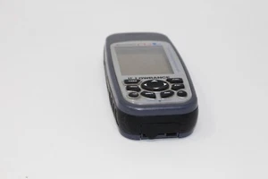Lowrance iFinder H2O Handheld GPS Untested - for parts - Picture 1 of 3