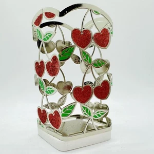 1 NEW 2024 VALENTINES DAY! BATH & BODY WORKS CHERRY HEARTS FOAMING SOAP HOLDER - Picture 1 of 3