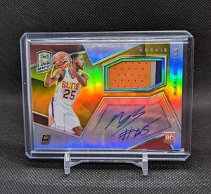 2018-19 Panini Spectra Gold Mikal Bridges Rookie Patch Auto /10 On Card
