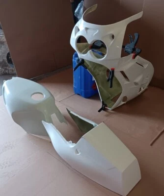 Yamaha FZR600 Genesis обтекатели панели комплект стекловолокна новый 1988/1996 полный комплект - Изображение 1 из 4