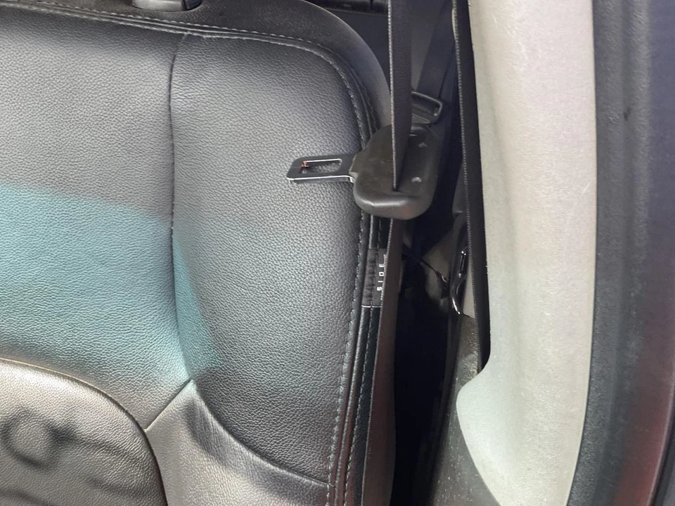 Seat Belt Front Bucket Driver Retractor Fits 10-12 PATHFINDER 4904807 - Image 1 of 1