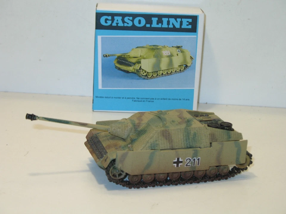 SOLIDO, German Jagdpanzer L/48 Military Camo Gasoline Line - Image 1 of 3