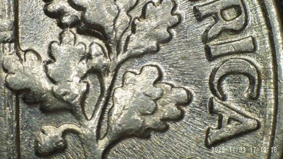 1999-P  Roosevelt Dime with DDR & major flow lines. Buy & get a free coin. - Image 1 of 4