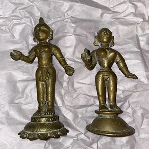 Indian Antique Old Brass Hand Crafted Standing Goddess Radha Statue 2 Figurines - Bild 1 von 24