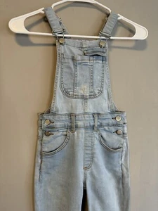 Girls Denim Overalls Light Wash Sz 6 - Picture 1 of 5