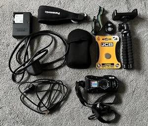 Pentax WG-1 Camera 14mp Charger, Batteries And Accessories (no Box) WG1 - Picture 1 of 8