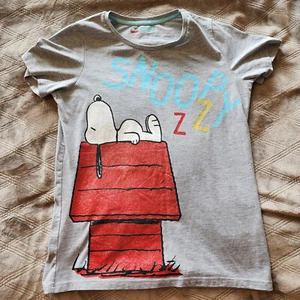 Peanuts Snoopy Gray Sleepwear Top Youth Ages 12-13 Cute - Picture 1 of 7