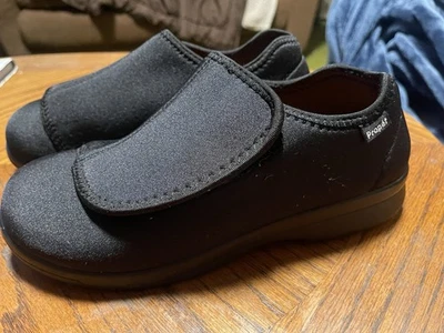 Propet Cush 'N Foot Scuff  Mens Black Casual Slippers M0202-B Size 7 - Image 1 of 4