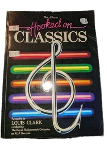 Libro de partituras piano el álbum enganchado a clásicos 9 canciones Louis Clark 1982 - Imagen 1 de 7