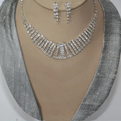 Set Gioielli Collier Orecchini Cristalli Strass Sposa Collana Argento 83 - Immagine 1 di 2