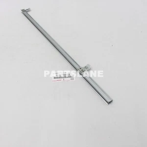 Toyota Land Cruiser OEM Genuine Front Right Door Glass Channel 69901-60020 - Picture 1 of 2