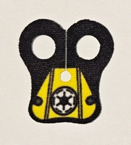 Starwars Galactic Republic YELLOW CUSTOM Pauldron Clone Trooper NEW - Picture 1 of 3