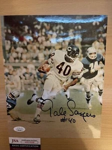 GALE SAYERS SIGNED AUTOGRAPHED PHOTO 8X10 CHICAGO BEARS LEGEND JSA COA - Picture 1 of 10