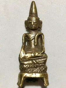 PHRA YODTHONG LP RARO ANTIGUO AMULETO TAILANDÉS BUDA COLGANTE MÁGICO ÍDOLO ANTIGUO #28 - Imagen 1 de 4