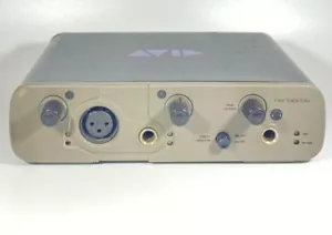 Avid Fast Track Solo USB Channel - Audio Interface Only - Picture 1 of 7
