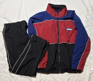 Tuta a vento vintage Izod foderata in rete nylon nero rosso blu uomo taglia XL - Foto 1 di 13