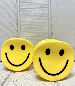 Smiley Face Hair Clips 2 Pieces Hair Accessories Claw Clips 2.25” Classic Yellow - Picture 1 of 5