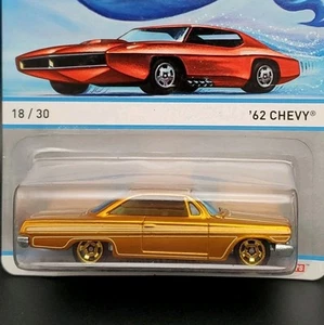 Hot Wheels Cool Classics 62 Chevy Spectrafrost 18/30 - Picture 1 of 5