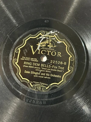 DUKE ELLINGTON Three Little Words / Ring Dem Bells VICTOR Scroll 22528 - Image 1 of 4