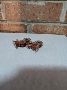 #1064 M&B HO Scale echter brauner Draht mit Metallspulen (6 pro Packung) - Bild 1 von 5