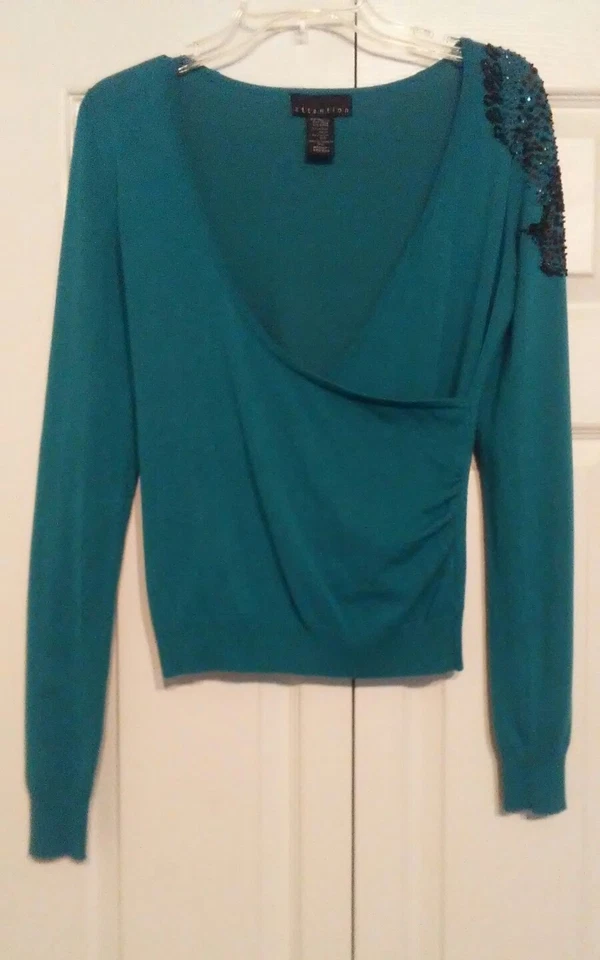 Suéter largo SL con cuentas verde azulado para mujer ATENCIÓN hombro cruzado frente talla M Foto 1 de 4