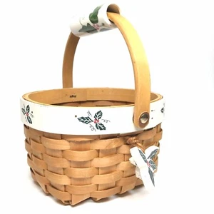 Wooden Woven Christmas Basket Porcelain Handles Holly Trim & Hanging Cutouts - Imagen 1 de 5