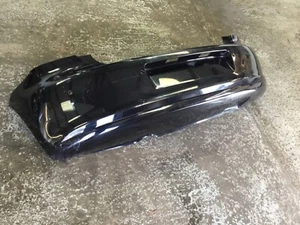 Parachoques trasero VW Polo 6R con orificios PDC 6R6807421 BH necesita reparaciones modelos 2010/2016 - Imagen 1 de 16