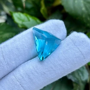Natural Blue Topaz Triangle Faceted Cut 37.4 Ct. Gemstone For Making Jewelry - Picture 1 of 5