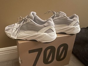 Yeezy Boost 700 V2 Static for Sale 