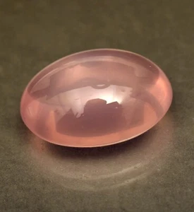 Natürlicher extrafeiner Rosenquarz riesiger ovaler Cabochon Brasilien AAA+ Klasse 52 kt - Bild 1 von 5