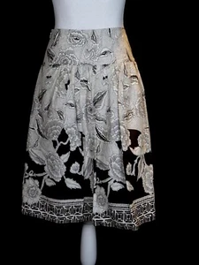 Ann Taylor schwarz weiß Blumen Wmn Gr. 6 100 % Baumwolle A-Linie Polyester gefütterter Rock - Bild 1 von 10
