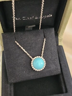 Van Cleef & Arpels 18K White Gold Pendant Perlee Couleurs Limited Edition - Image 1 of 4