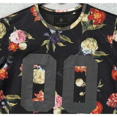 Camisa On The Byas Adulto Mediana Negra Floral Malla Jersey Camiseta Manga Corta Hombres Foto 1 de 4