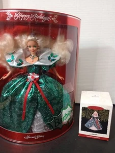 Barbie 1995 Happy Holidays Special Edition NRFB W/ Matching Ornament - Picture 1 of 5