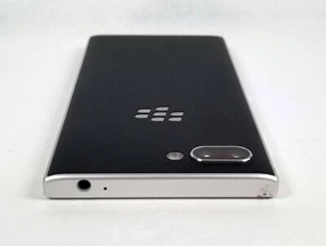 Blackberry Key2 BBF 100-8 Silver Ram 6GB Rom 64GB Desbloqueado SIM Gratis Usado - Imagen 1 de 10