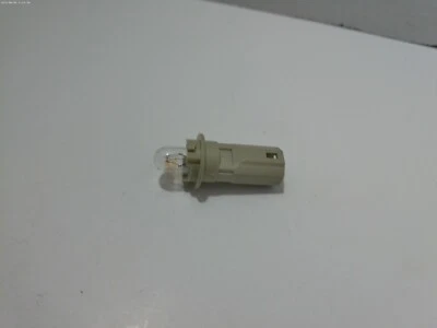 06 07 2006 2007 SUBARU B9 TRIBECA LUZ FRENO TRASERO PEQUEÑA BOMBILLA GRIS TOMA K4555 Foto 1 de 4