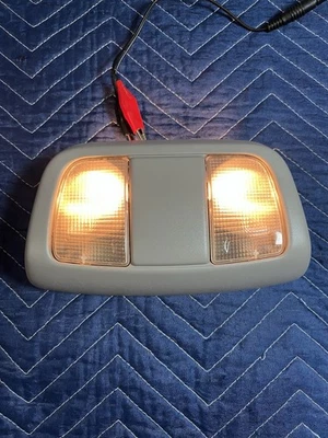 Nissan Xterra Frontier 2002-2004 consola superior domo luz mapa Foto 1 de 4