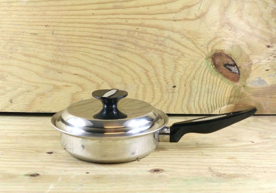 Carico 304 5 Ply Alcore 9" Skillet Fry Pan Saucepan Cookware Lid USA - Image 1 of 4